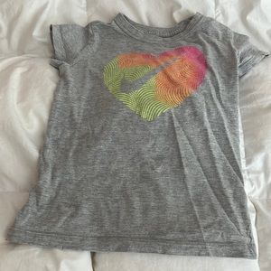 Ombre Pink To Orange To Neon Yellow Heart Nike Gray Girls Tee